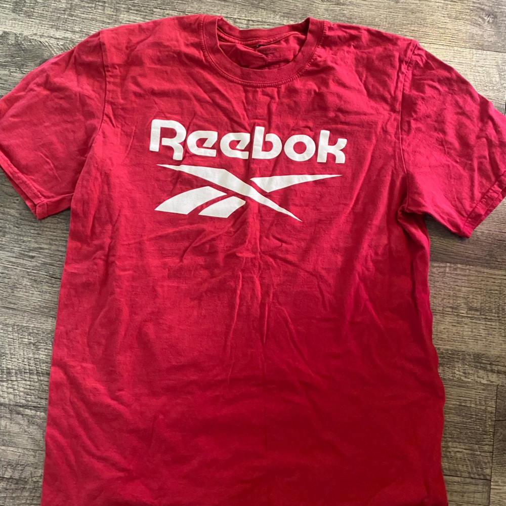 Reebok workout shirt